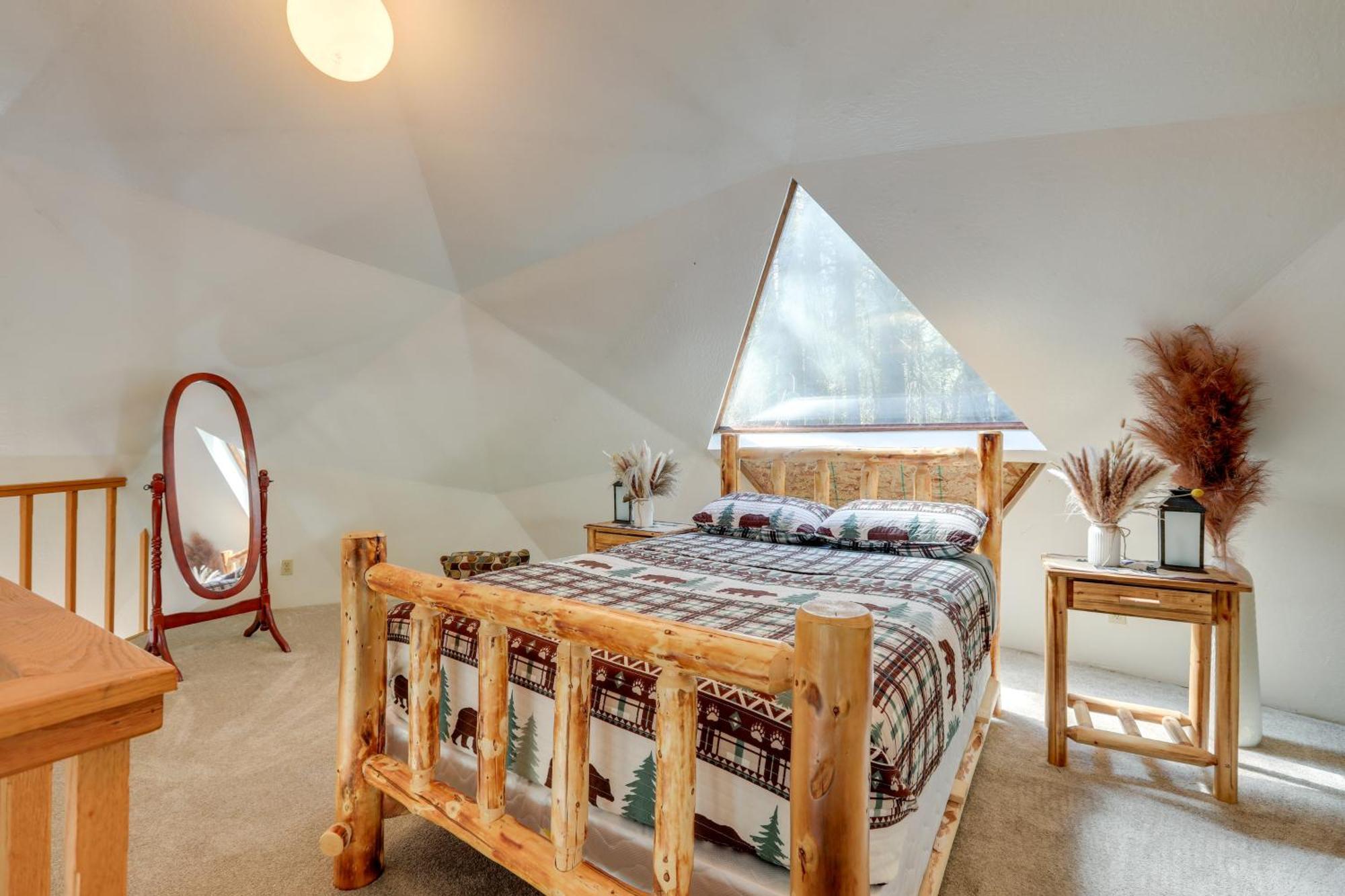 Off-Grid Nevada City Geodesic Dome House With Views! Exterior photo